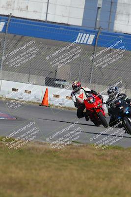 media/Nov-26-2022-Fastrack Riders (Sat) [[b001e85eef]]/Level 2/Session 3 Outside Turn 9/